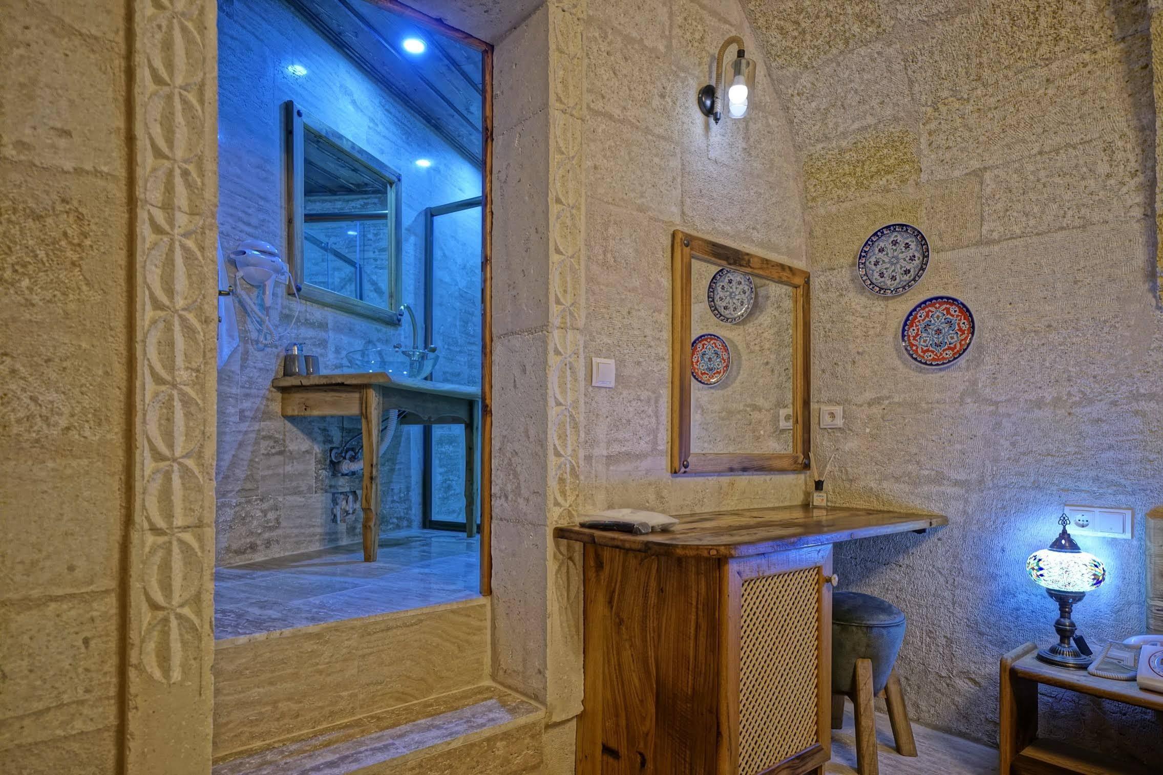 Vigneron Cave Hotel Nevşehir Ngoại thất bức ảnh